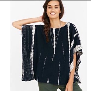 Urban Outfitters Tie Dye Poncho Kimono Sleeve Soft Cozy Cotton Black